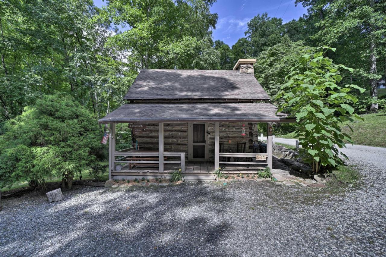 Historic Cabin Grill And Hiking Trail Access! Bryson City Exterior photo