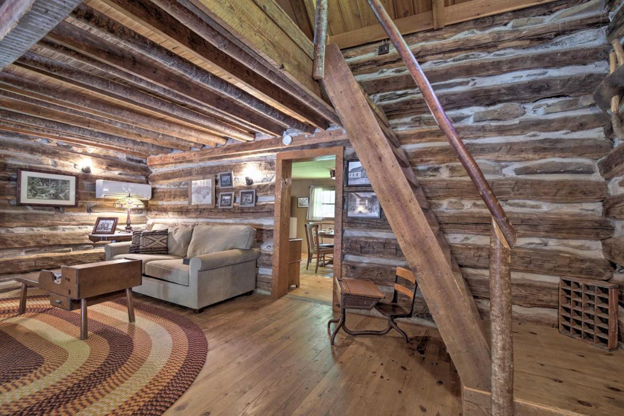 Historic Cabin Grill And Hiking Trail Access! Bryson City Exterior photo